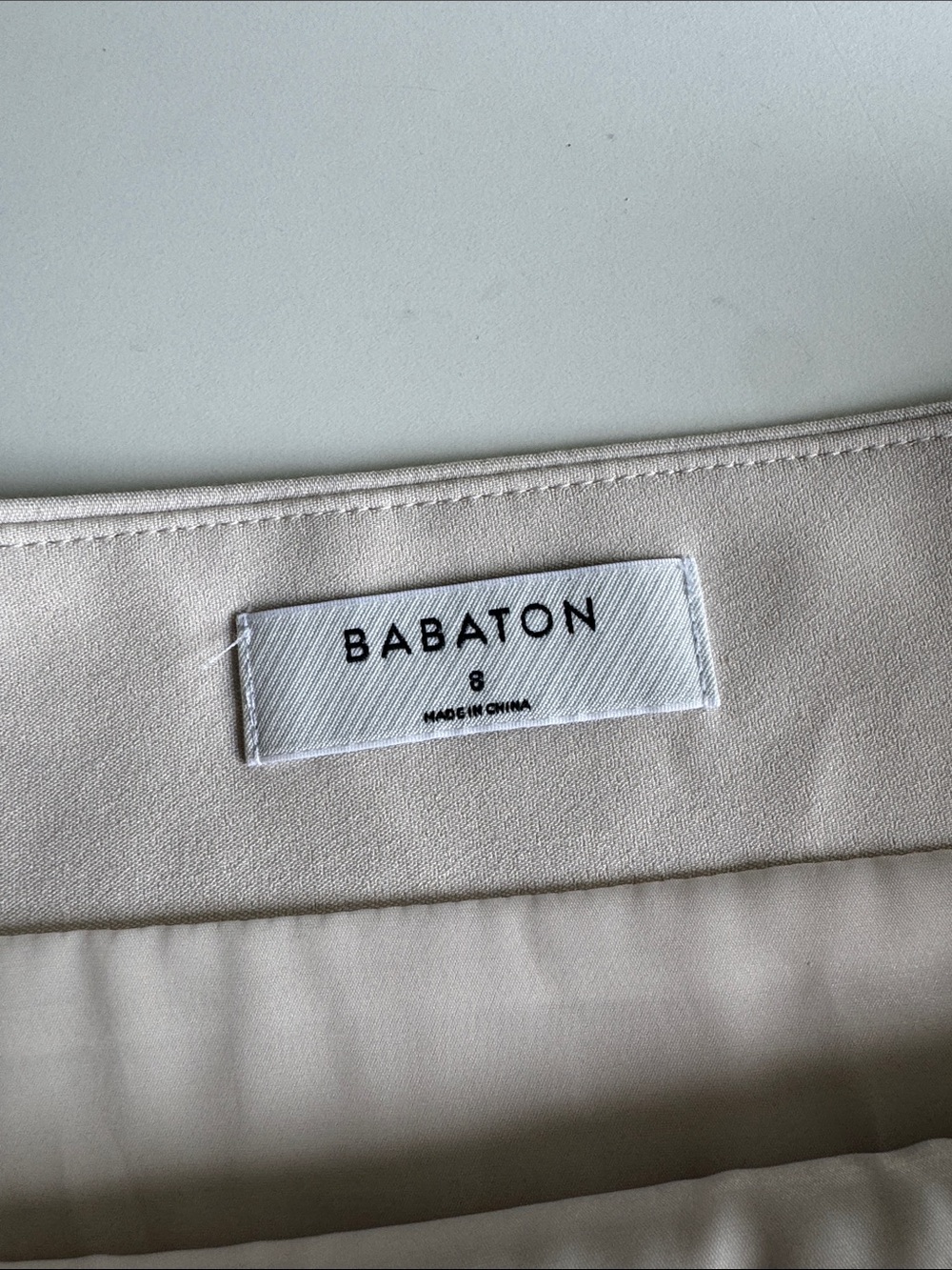 Aritzia Babaton Madden Wrap Skirt in Bone Off White Size 8 Preppy Academia EUC - Picture 5 of 12